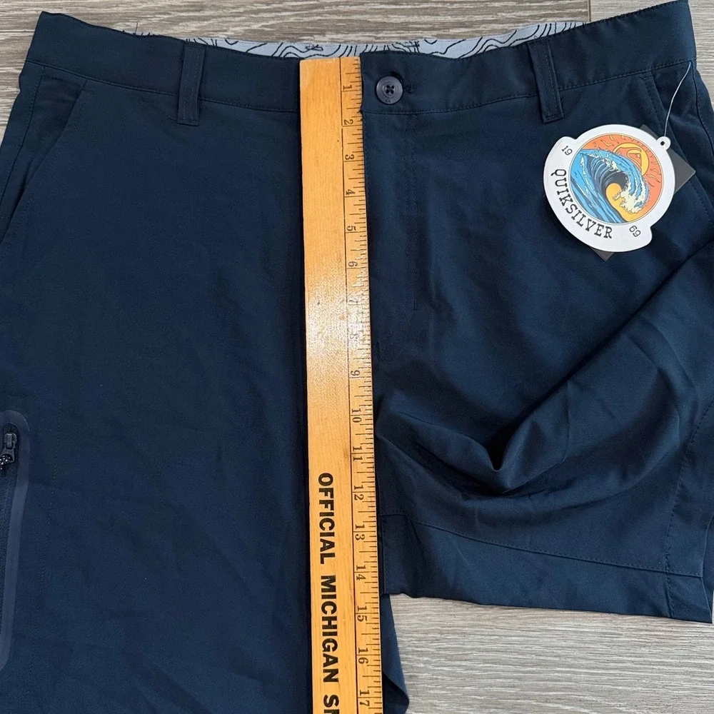 Quiksilver Hybrid Amphibian Shorts Men's 36 Total Eclipse Navy Stretch Zip NEW